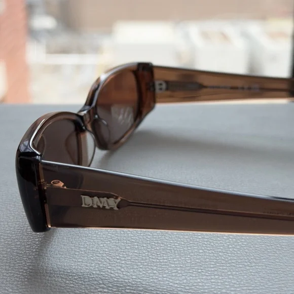BRAND NEW: DMY STUDIOS Billy Sunglasses